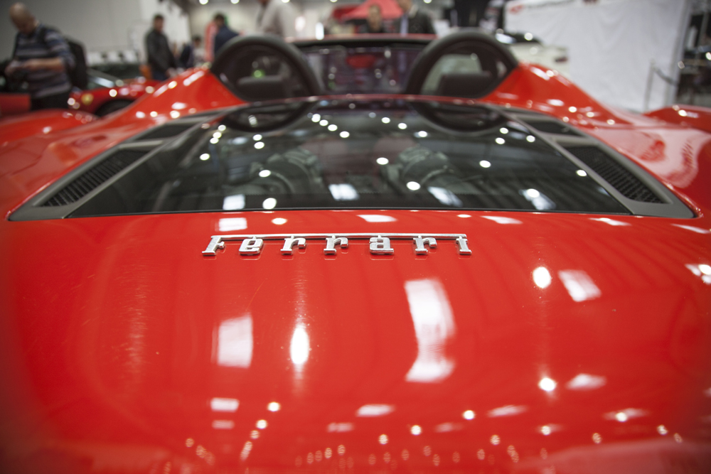 Moto Sport & Tuning Show 2015 go-racing Ferrari