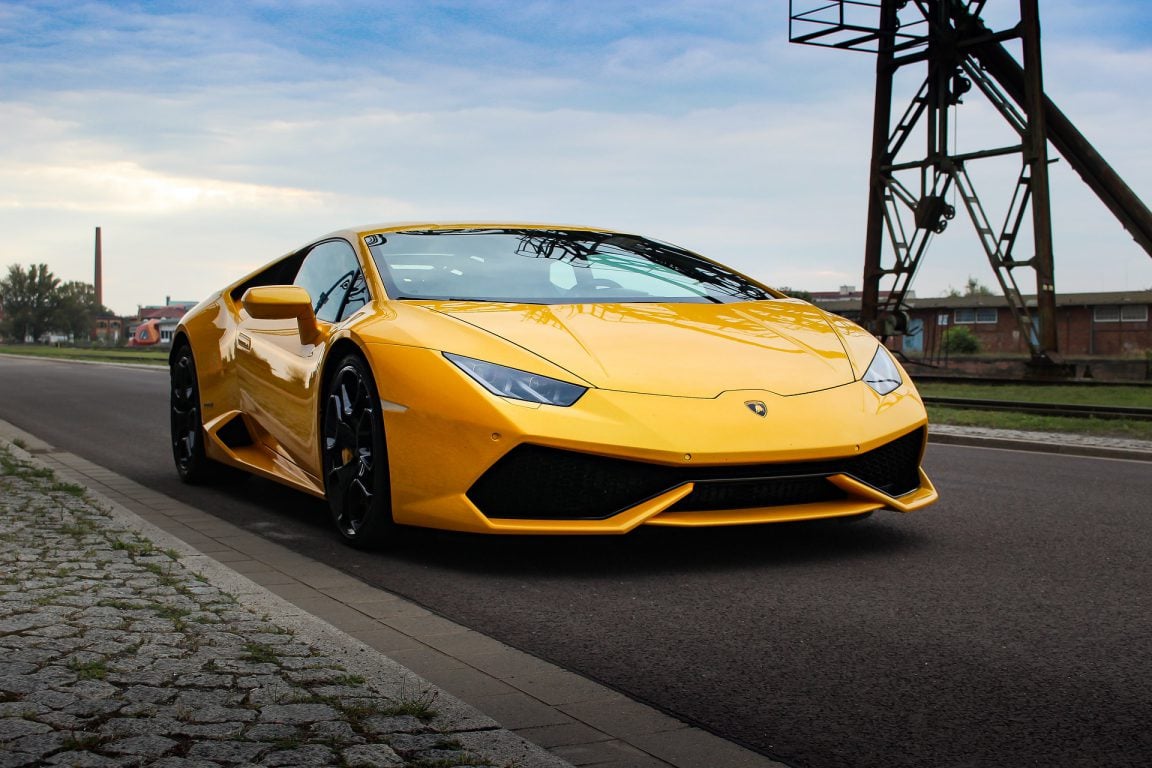lamborghini-historia-kultowych-modeli-silnik-w-i-generacji